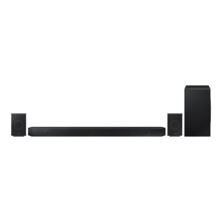 Bild zeigt die Samsung HW-Q990D Dolby Atmos Soundbar, die mit ihrem leistungsstarken Subwoofer und klaren Klang für ein unvergleichliches Heimkinoerlebnis sorgt.