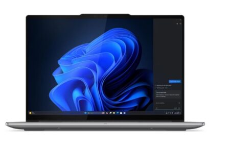 Lenovo Yoga Pro 7 Laptop mit 14,5 Zoll OLED Touchscreen, 120 Hz Display, Intel Core Ultra 9 und 32 GB RAM in elegantem Design.