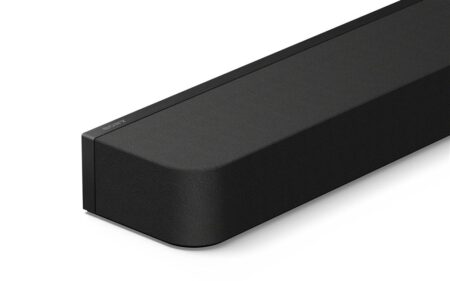 Sony bravia theatre bar 8 dolby atmos soundbar kraftvoll unter einem Fernseher im modernen Wohnzimmer mit 3D Surround Heimkino Effekt