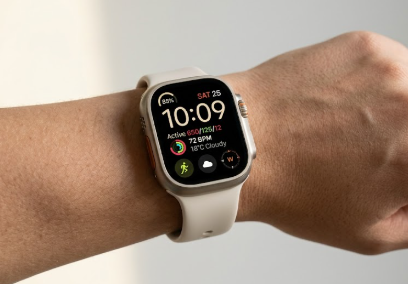 Apple watch se 3 mit 44mm Gehäuse in Polarstern – Bild 2