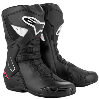 Schwarze urban motorradstiefel Alpinestars SMX-6 V3 mit verstärktem Schutz für sichere Motorradfahrten.