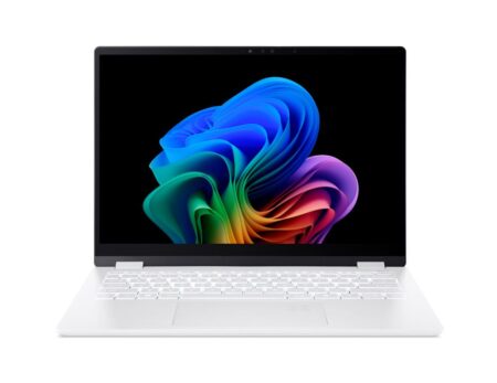 Acer swift edge 14 ai laptop ultraleicht 14 Zoll mit modernem Design geöffnet auf einem Arbeitsplatz mit klarer Darstellung