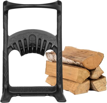 Kindling Cracker King XL Holzspalter aus Gusseisen zum sicheren und manuellen Spalten von Brennholz für Kamin und Garten.