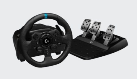 Logitech G923 Rennlenkrad mit Pedalset für realistisches Simracing und präzises Force Feedback.
