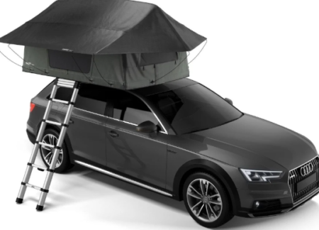 Thule Tepui Foothill kompaktes Dachzelt auf SUV montiert im Outdoor Einsatz, thule tepui foothill kompaktes dachzelt für komfortables CampingThule Tepui Foothill kompaktes Dachzelt auf SUV montiert im Outdoor Einsatz, thule tepui foothill kompaktes dachzelt für komfortables Camping