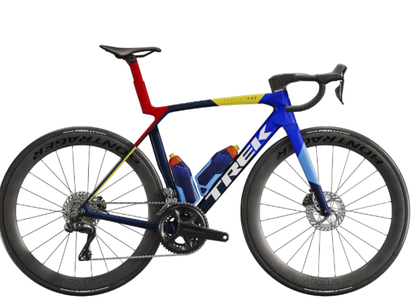 Rennrad Trek Madone SLR 7 Gen 8 in aerodynamischem Design mit Carbonrahmen und 28 Zoll Laufrädern für maximale Performance trek madone slr 7 gen 8.